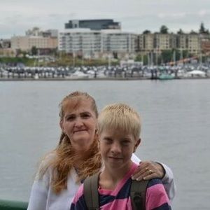 Meet your Posher, Dennis-carole